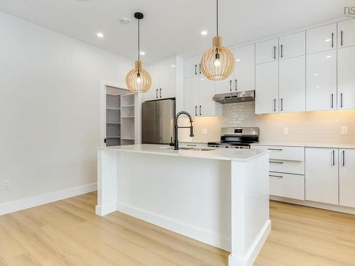 855 Highway 2, Elmsdale, NS - Indoor Photo Showing Kitchen With Upgraded Kitchen