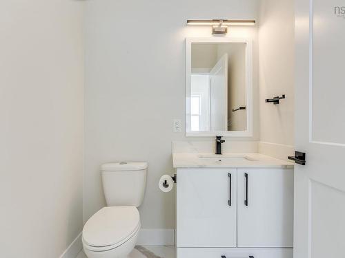 855 Highway 2, Elmsdale, NS - Indoor Photo Showing Bathroom