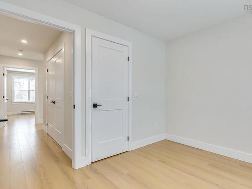 855 Highway 2, Elmsdale, NS - Indoor Photo Showing Other Room