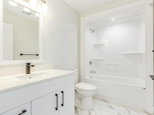 855 Highway 2, Elmsdale, NS - Indoor Photo Showing Bathroom