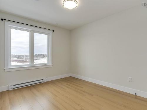 855 Highway 2, Elmsdale, NS - Indoor Photo Showing Other Room