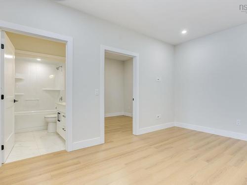 855 Highway 2, Elmsdale, NS - Indoor Photo Showing Other Room