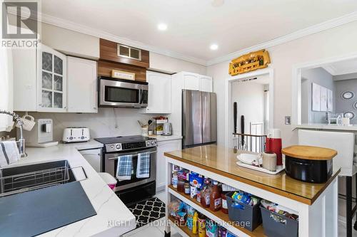 68 Barford Road, Toronto, ON - Indoor Photo Showing Kitchen