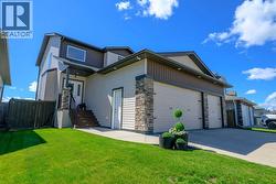 10425 128 Avenue Grande Prairie, AB T8V 4J9