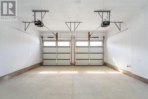 3 Blain Drive, Hamilton, ON - Indoor Photo Showing Garage