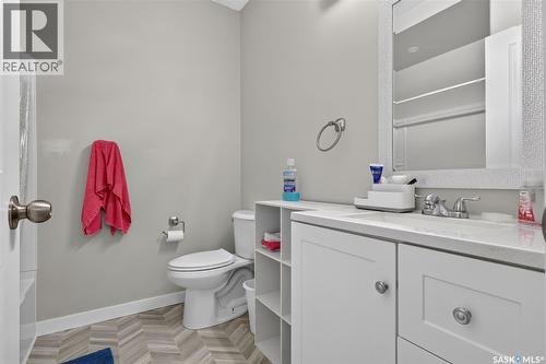 416 Loeppky Avenue, Dalmeny, SK - Indoor Photo Showing Bathroom