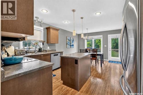 416 Loeppky Avenue, Dalmeny, SK - Indoor Photo Showing Kitchen With Upgraded Kitchen