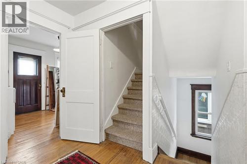 37 Connaught Avenue S, Hamilton, ON - Indoor Photo Showing Other Room