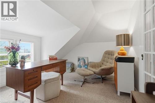 37 Connaught Avenue S, Hamilton, ON - Indoor
