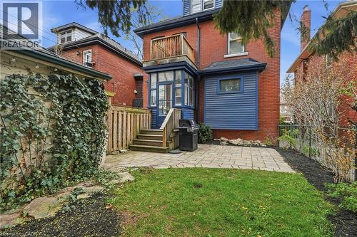 37 Connaught Avenue S, Hamilton, ON - Outdoor