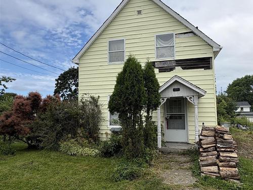 37 Rose Avenue  Trenton, NS B0K 1X0