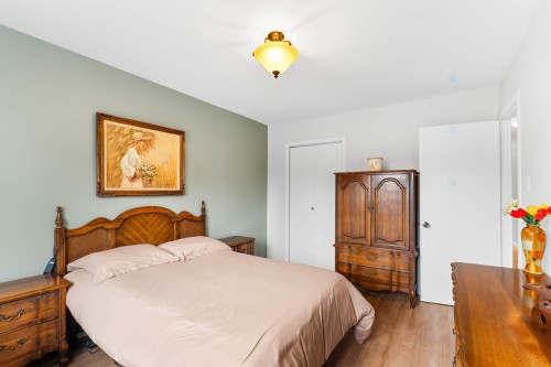 Chambre à coucher - 2660 Rue Clermont, Mascouche, QC - Indoor Photo Showing Bedroom