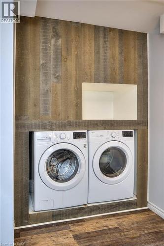 1346 King Street E, Cambridge, ON - Indoor Photo Showing Laundry Room