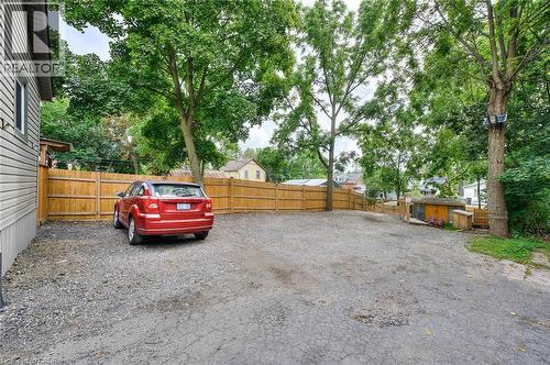 1346 King Street E, Cambridge, ON - Outdoor