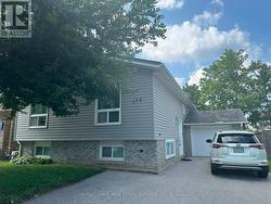 UPPER - 172 QUEEN STREET  New Tecumseth, ON L9R 1K2