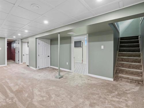627 Dallenlea Avenue, Winnipeg, MB - Indoor
