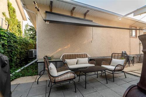 663 Union Avenue E, Winnipeg, MB - Outdoor With Deck Patio Veranda With Exterior