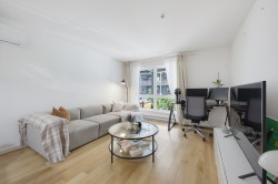 Salon - 