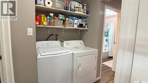 A 412 Heritage Drive, Estevan, SK - Indoor Photo Showing Laundry Room