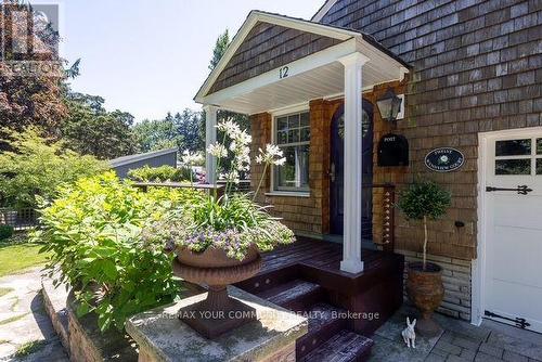 12 Wynnview Court, Toronto, ON - Outdoor
