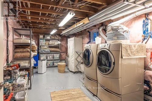 12 Wynnview Court, Toronto, ON - Indoor Photo Showing Laundry Room