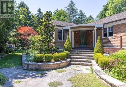 12 Wynnview Court, Toronto, ON - Outdoor With Facade