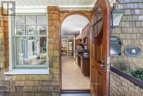 12 Wynnview Court, Toronto, ON - Indoor