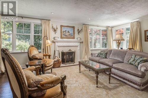 12 Wynnview Court, Toronto, ON - Indoor Photo Showing Living Room With Fireplace
