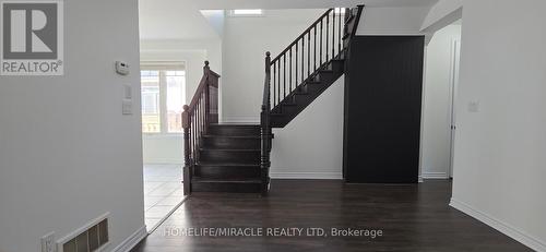 25 Phyllis Drive, Caledon, ON - Indoor Photo Showing Other Room