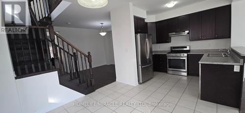 25 Phyllis Drive, Caledon, ON - Indoor Photo Showing Kitchen With Stainless Steel Kitchen With Double Sink