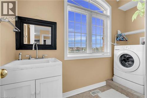 786 Fourth Line, Milton, ON - Indoor Photo Showing Laundry Room