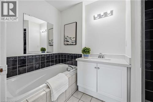 137 Stokely Crescent, Whitby, ON - Indoor Photo Showing Bathroom