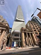 2505 - 197 YONGE STREET Toronto, ON M5B 0C1