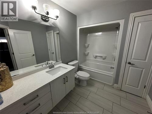 6255 Disputed Unit# Lower, Lasalle, ON - Indoor Photo Showing Bathroom