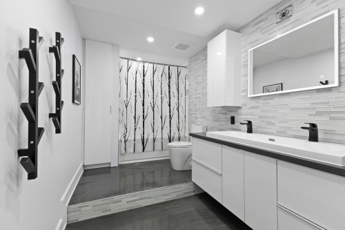 Salle de bains - 459 Rue Wellesley, Hudson, QC - Indoor Photo Showing Bathroom