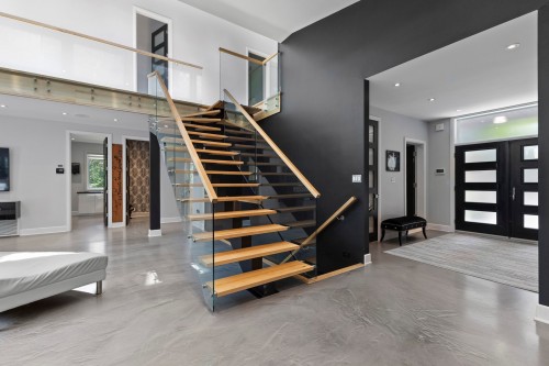 Escalier - 459 Rue Wellesley, Hudson, QC - Indoor Photo Showing Other Room