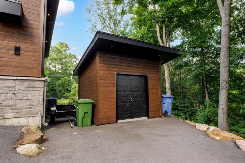 Garage - 459 Rue Wellesley, Hudson, QC - Outdoor With Exterior