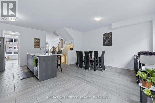 132 Blue Forest Crescent, Barrie, ON - Indoor