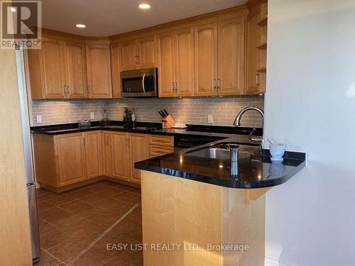 602 - 3590 Rivergate Way, Ottawa, ON - Indoor Photo Showing Kitchen With Double Sink