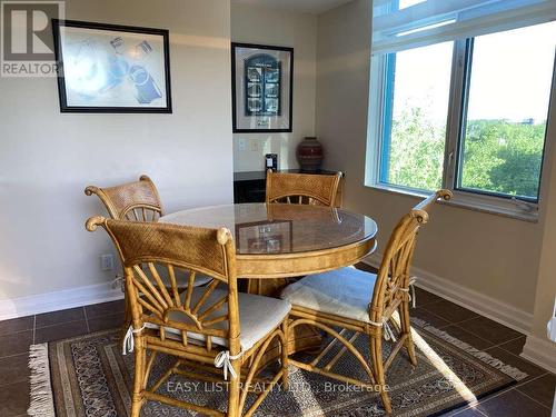 602 - 3590 Rivergate Way, Ottawa, ON - Indoor Photo Showing Dining Room
