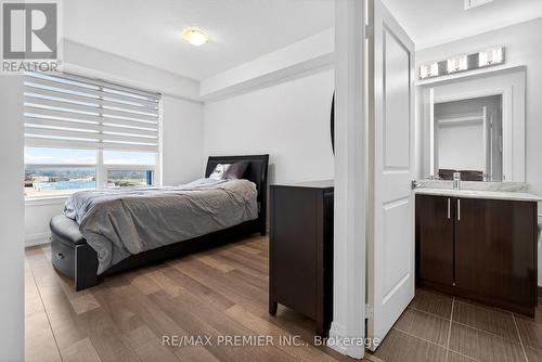 608 - 7167 Yonge Street, Markham, ON - Indoor Photo Showing Bedroom