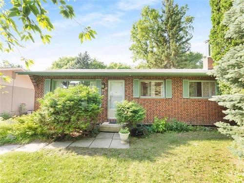129 St Michael Road, Winnipeg, MB - Outdoor