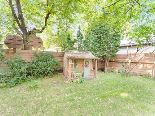 Cute play house is included - 129 St Michael Road, Winnipeg, MB - Outdoor