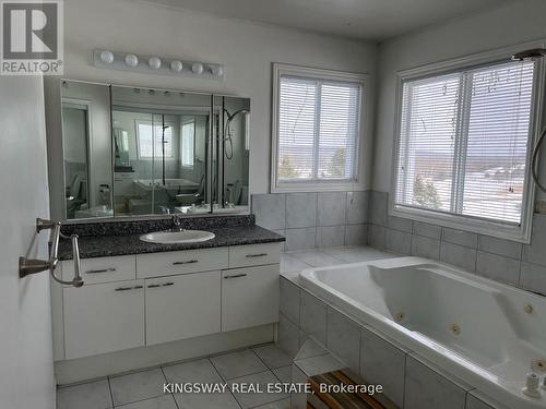 30 Mountainview Road, Mulmur, ON - Indoor Photo Showing Bathroom