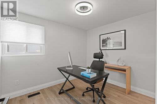 1348 Janina Boulevard, Burlington, ON - Indoor Photo Showing Office