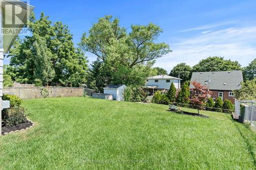 1348 Janina Boulevard, Burlington, ON - Outdoor