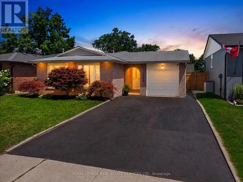 1348 Janina Boulevard, Burlington, ON - Outdoor