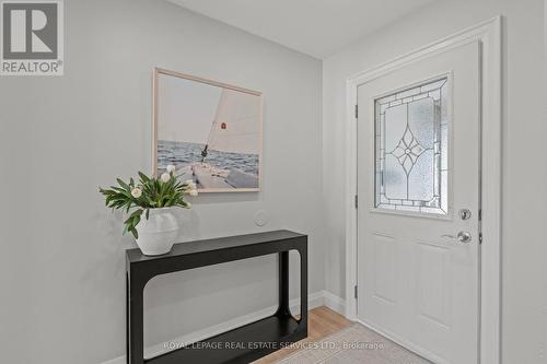 1348 Janina Boulevard, Burlington, ON - Indoor Photo Showing Other Room