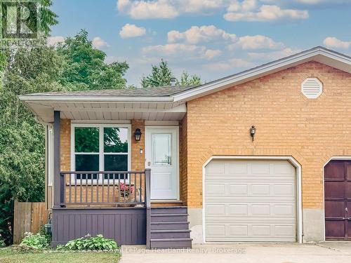 54 COLEMAN STREET  Huron East (Seaforth), ON N0M 1L0
