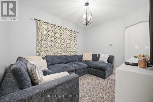20 Rockwell Avenue, Toronto, ON - Indoor Photo Showing Living Room